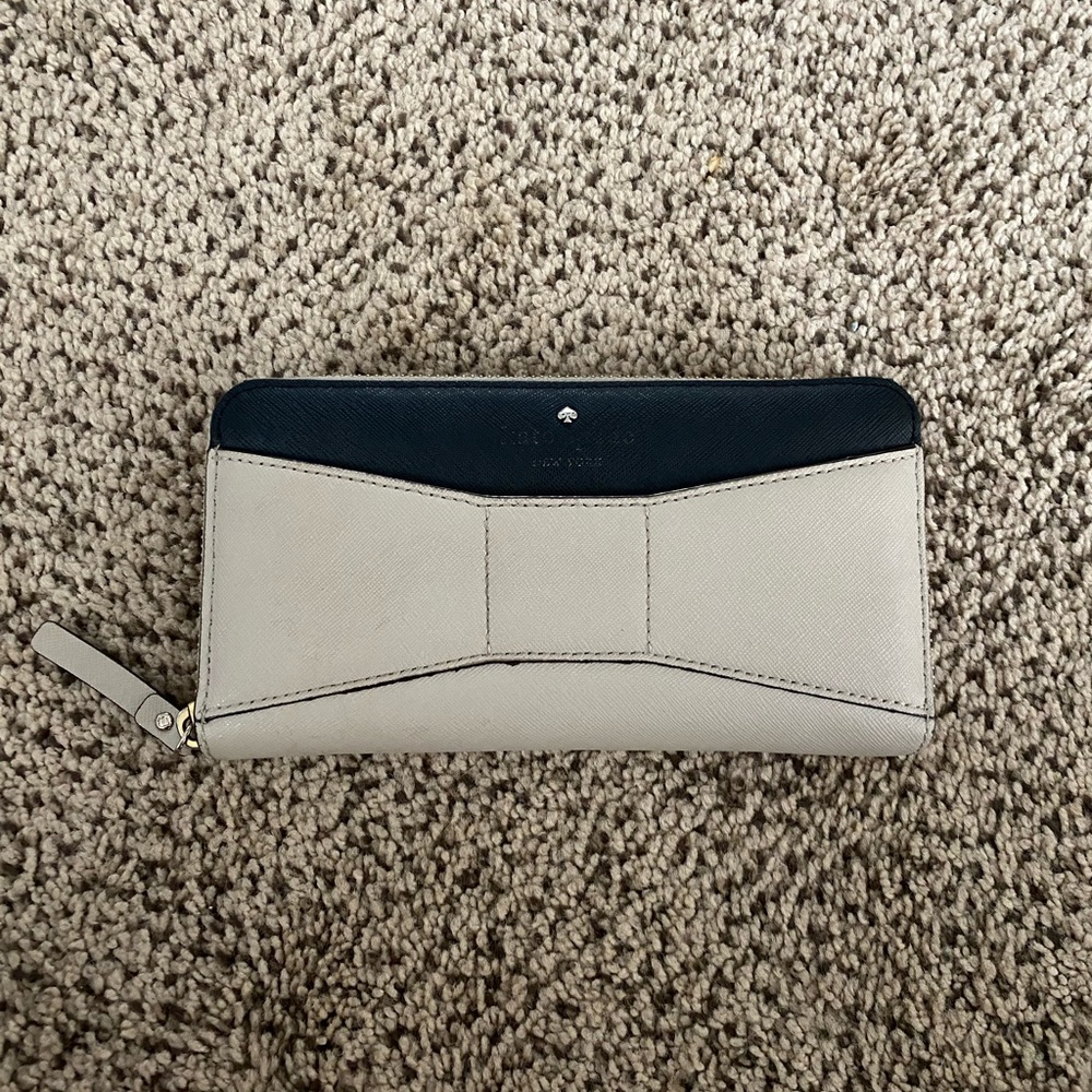 Kate spade continental wallet
